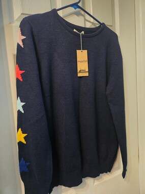 Sugarhill Brighton Stacey Star Sleeve Crewneck Sweater in Navy Multi
